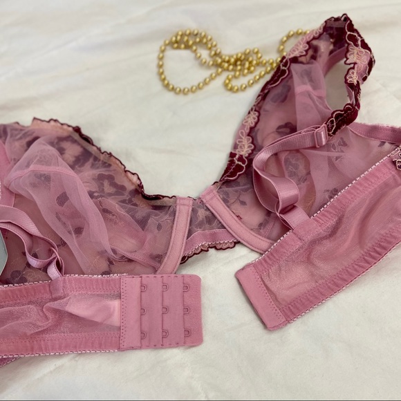 NWT Unlined 34D Bra - Picture 4 of 4